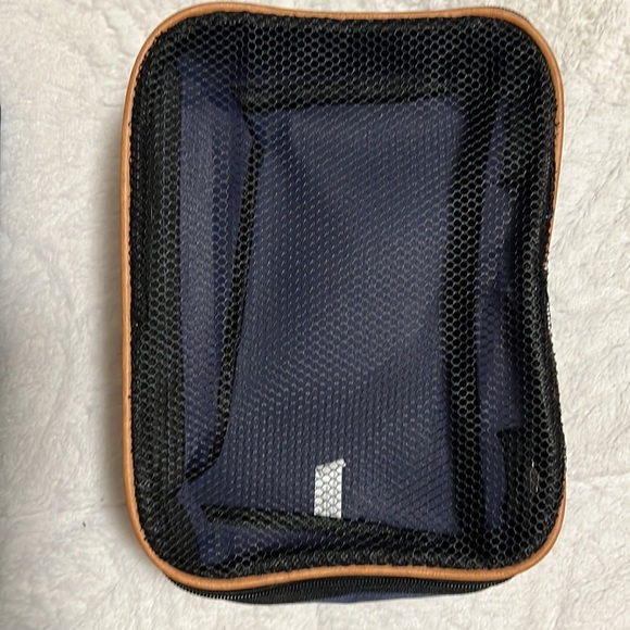 NWOT accessory packing bags - Picture 3 of 5